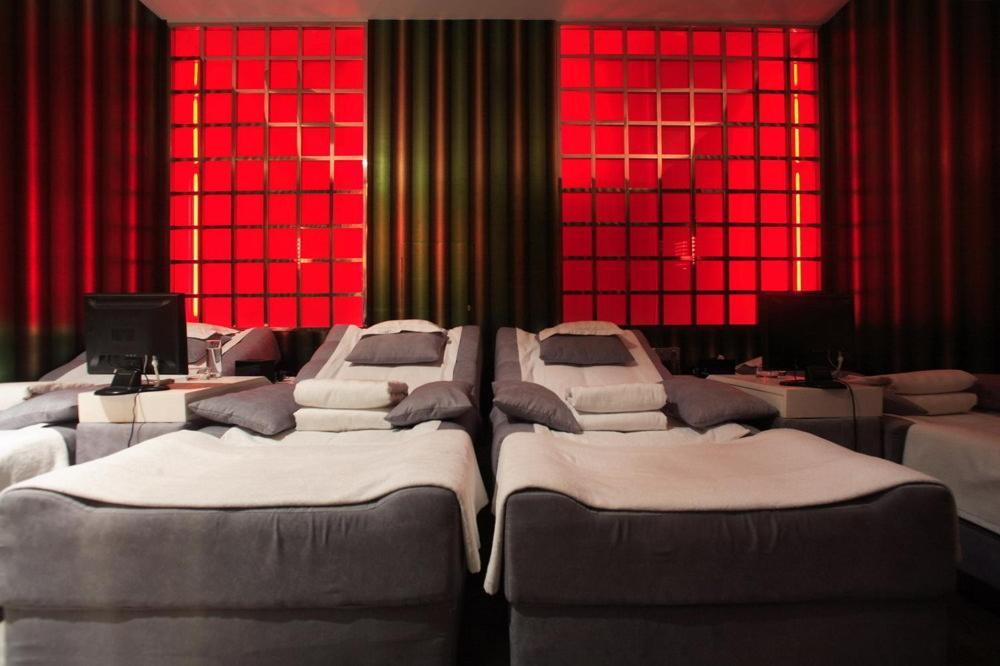 Logosun Hotel Ухан Екстериор снимка
